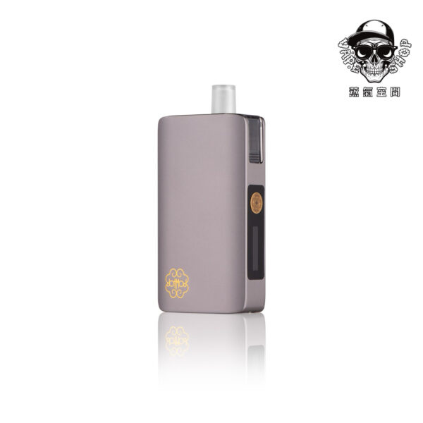 created by photogrid DOTMOD X O佩特里灰色套裝